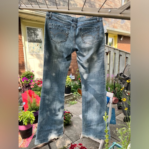 Milan jeans boot/straight cut, size 7 - Picture 2 of 3